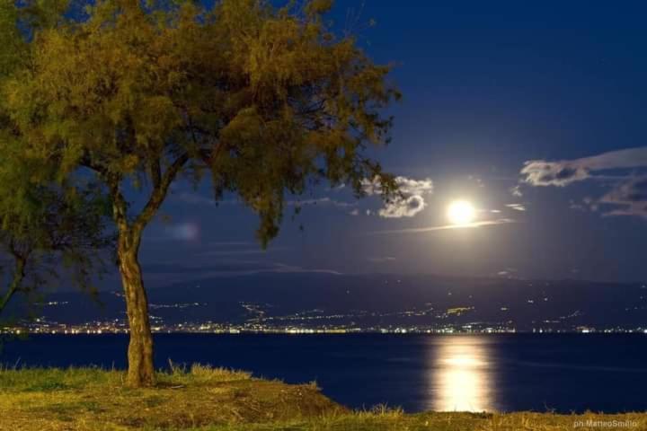 A Due Passi Dal Mare Villa Roccalumera Luaran gambar